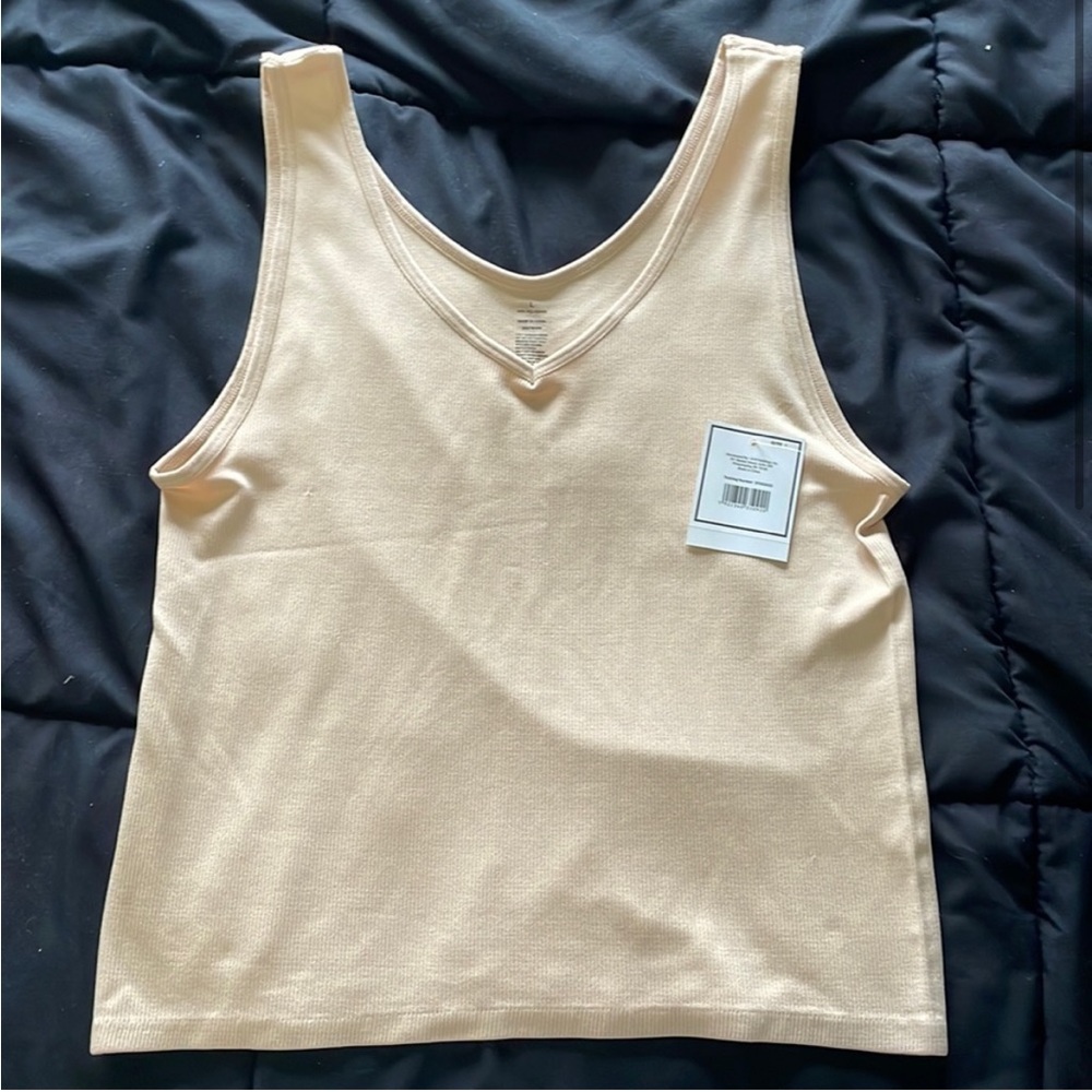 🆕 NWT Women’s Large Nude Seamless Tank Top